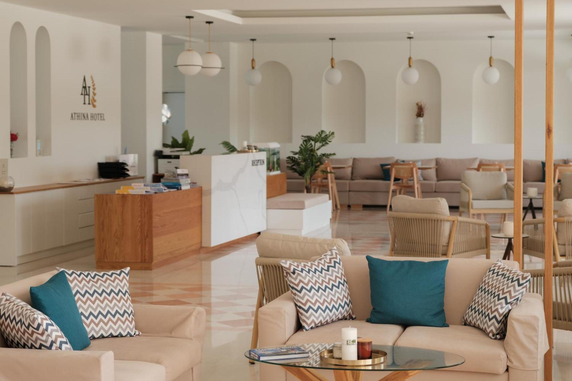 Hotel Athina 3*