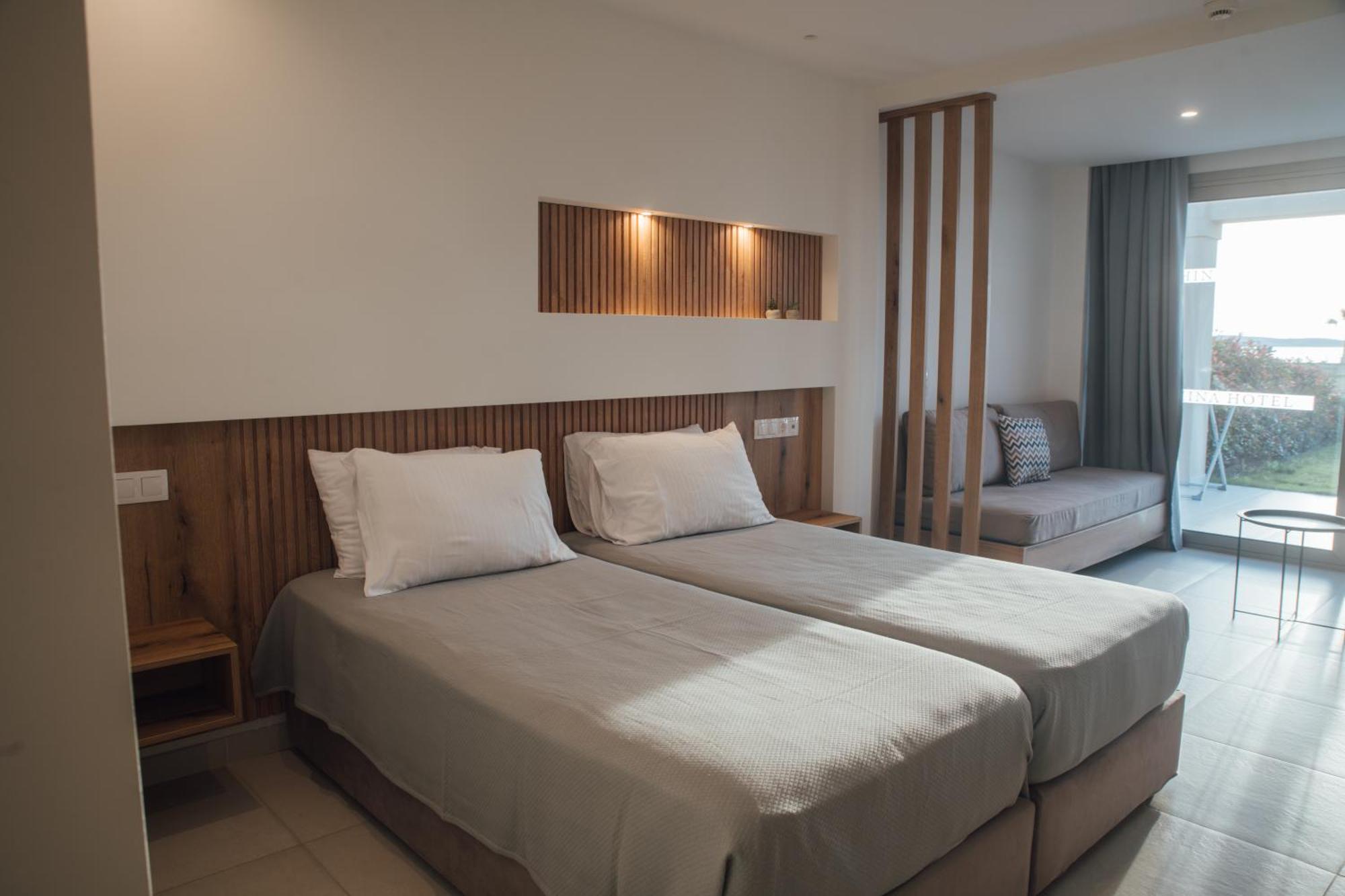 Athina Hotel