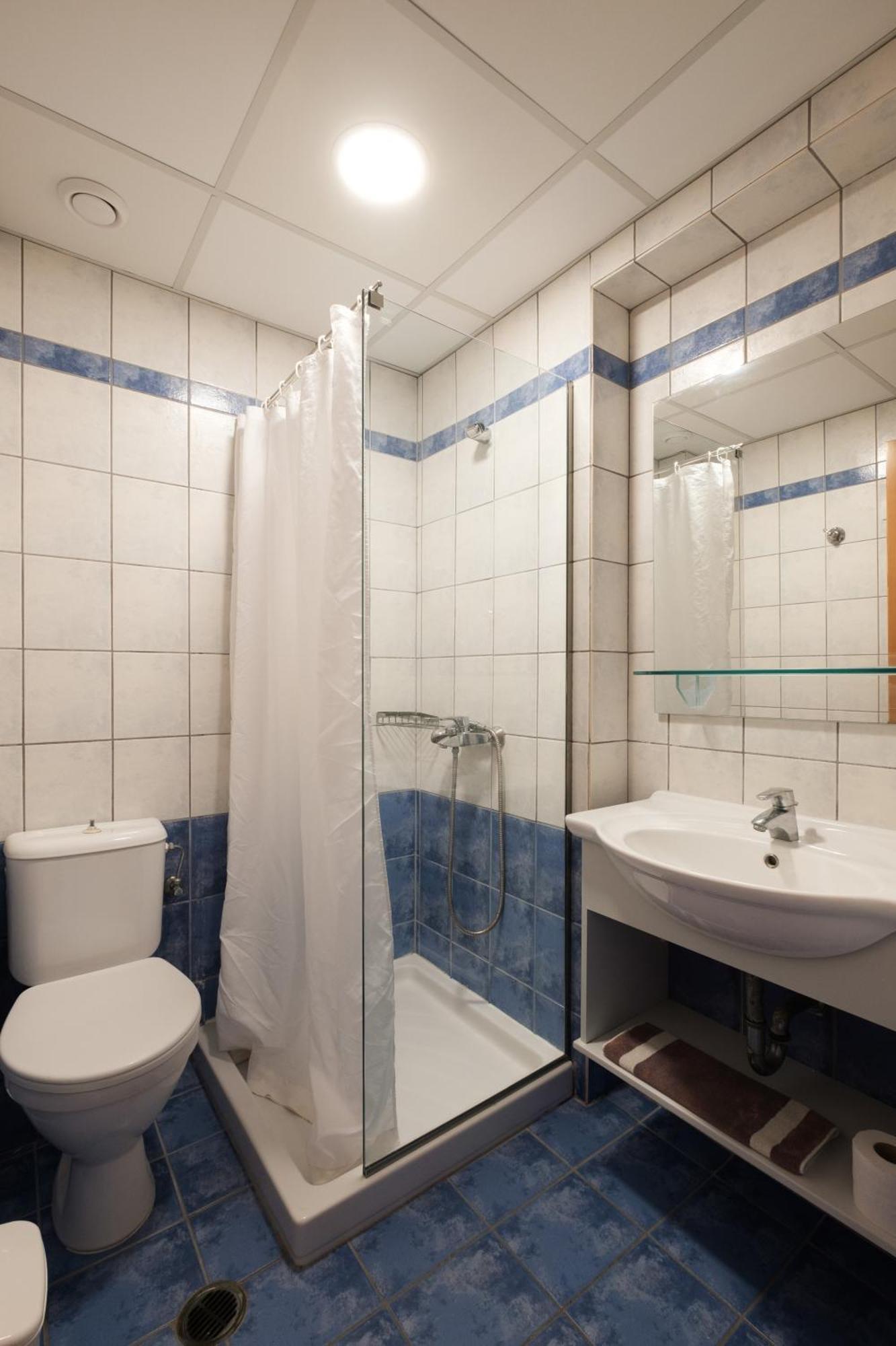 Athina 3* Agios Stefanos Avliotes (Corfu)