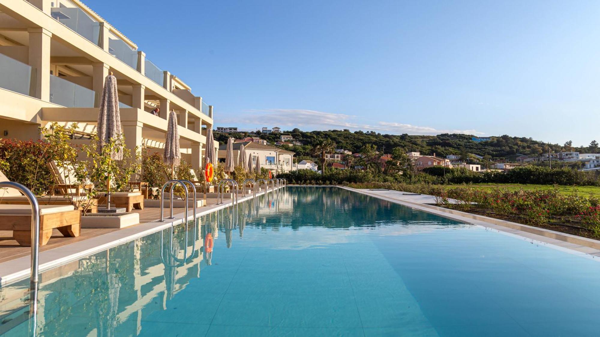 Athina Hotel 3*